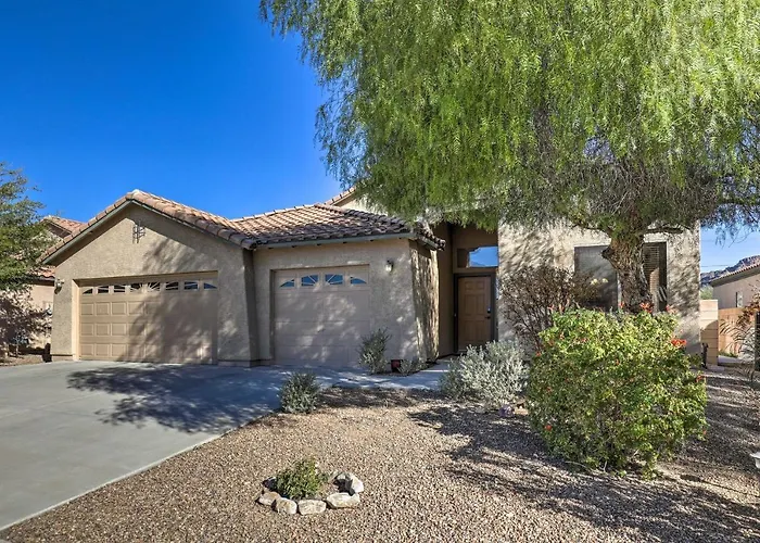 Holiday home Pet-friendly W/ Patio & Mountain Views Tucson
