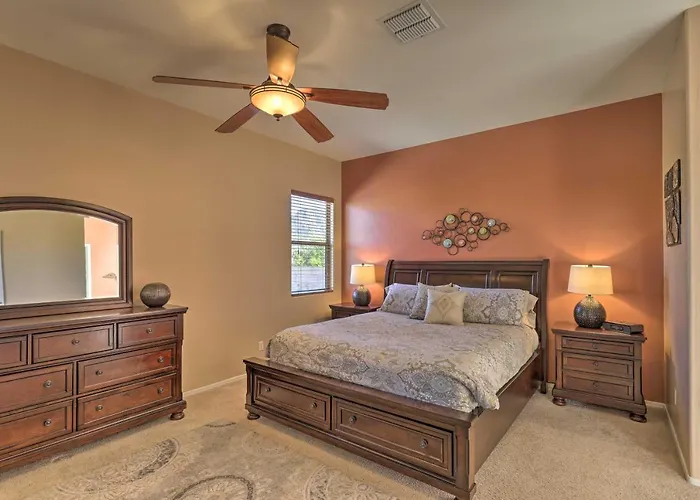 Holiday home Pet-friendly W/ Patio & Mountain Views Tucson