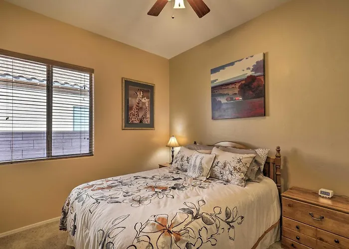 Pet-friendly W/ Patio & Mountain Views Holiday home Tucson